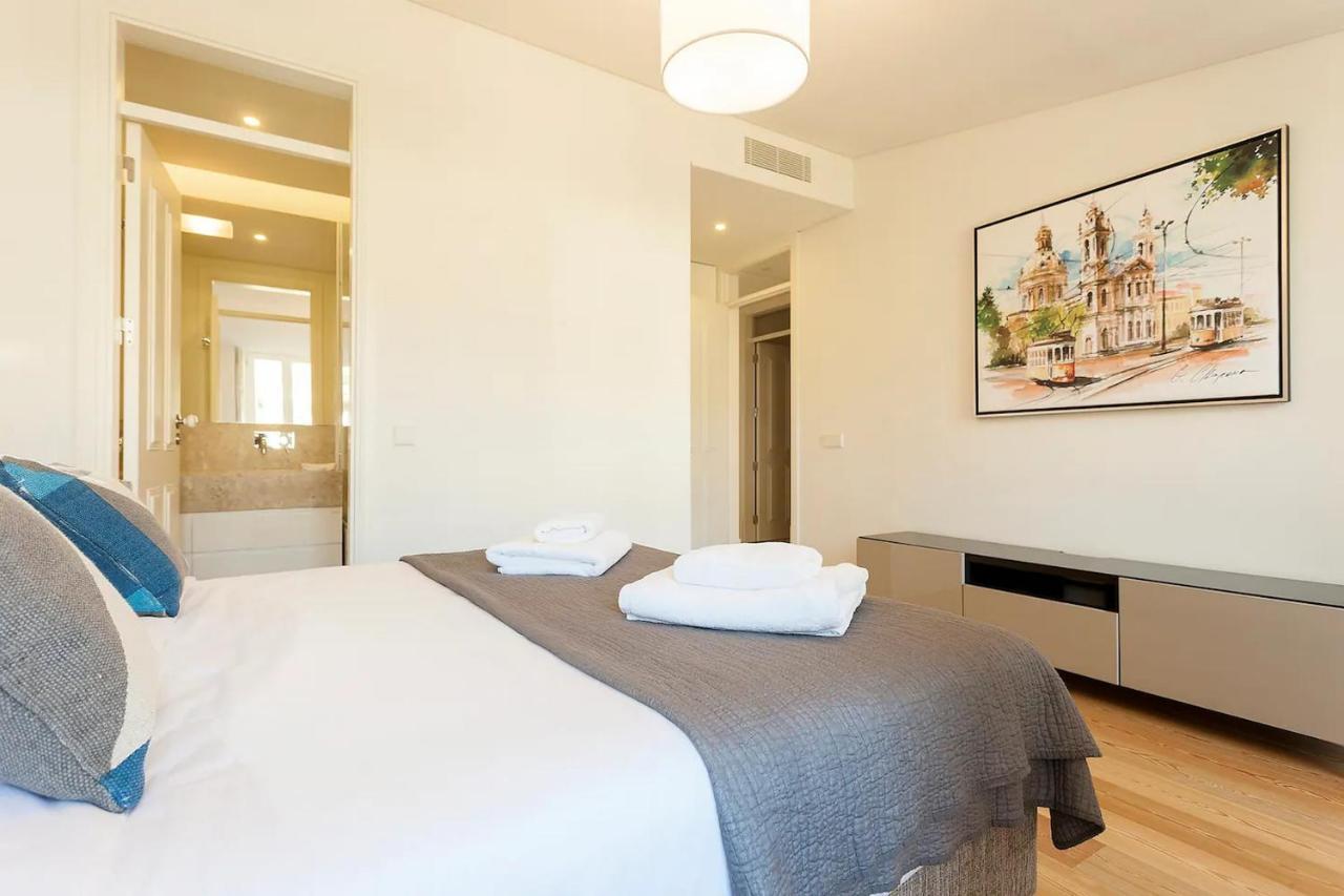 Flh Mouraria Art Apartment With Pool Lisboa 外观 照片